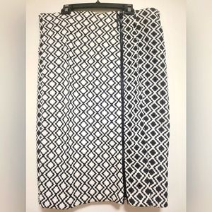 Lane Bryant Black & Ivory Fun Pattern Pencil Skirt Size 20